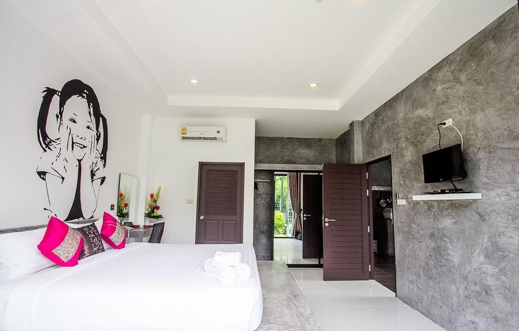 Alphabeto Resort Nai Harn Exterior foto