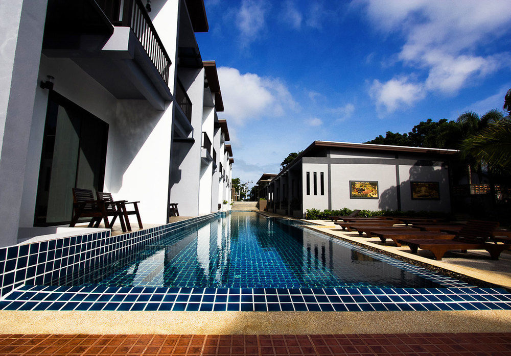 Alphabeto Resort Nai Harn Exterior foto